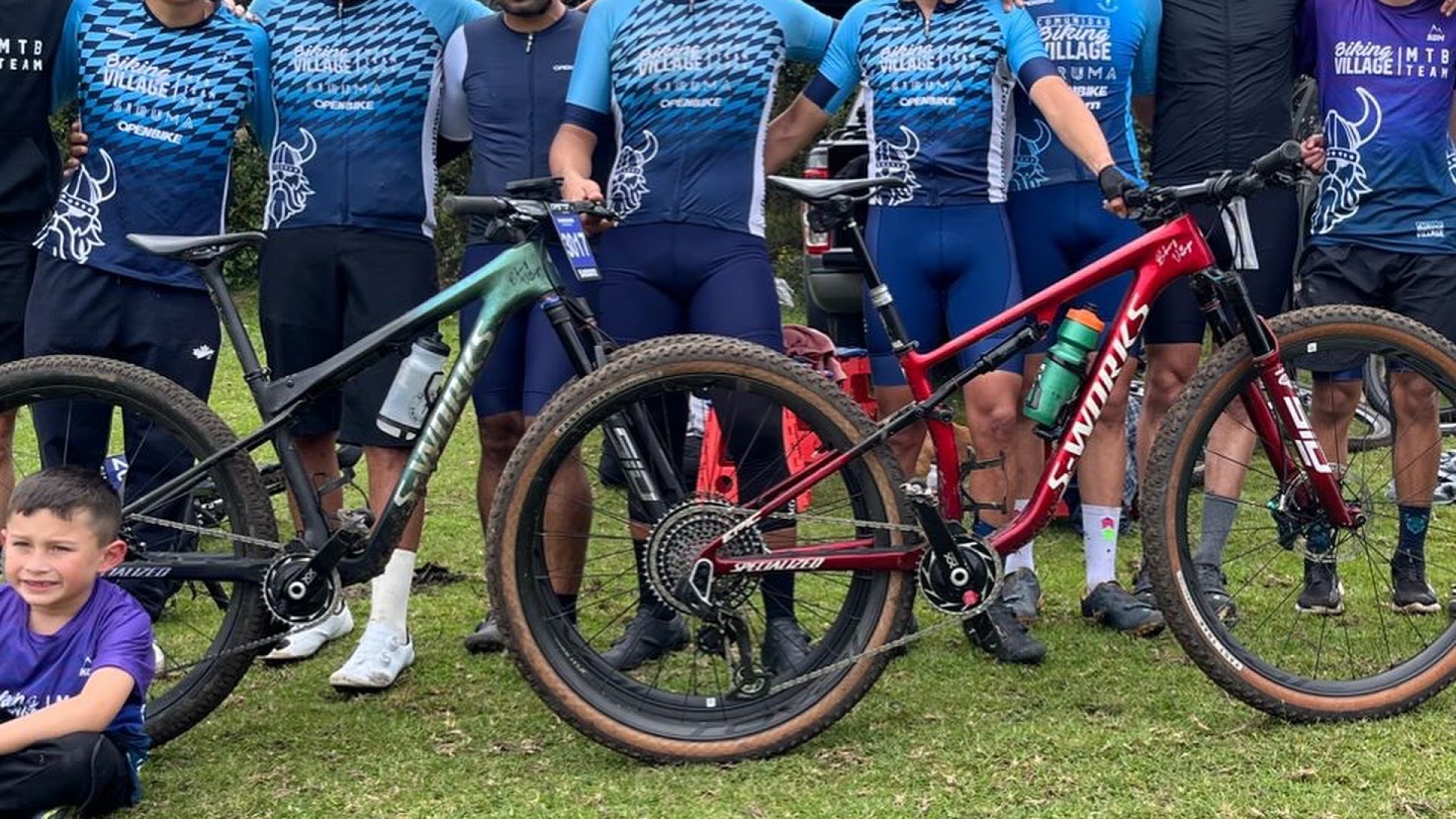 AF4E7C14-64A0-49E9-86DA-209164F71245